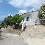 Nikos - Eleni