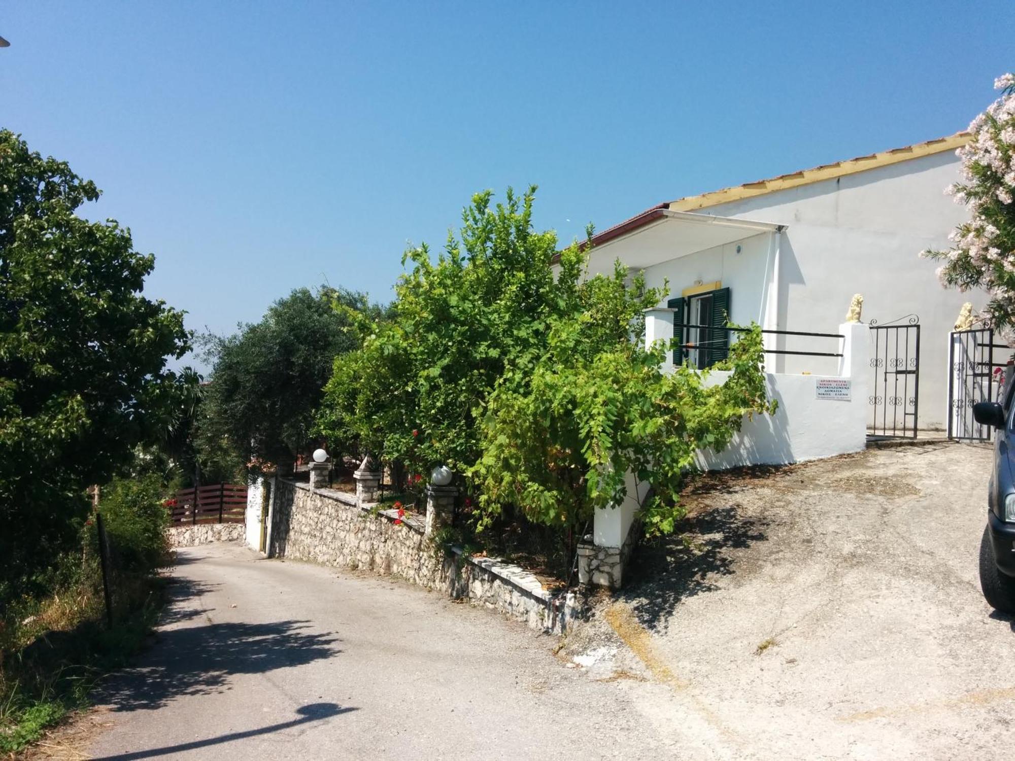Nikos - Eleni Apartment *